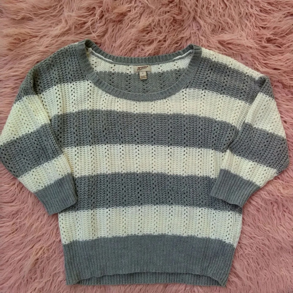 Plus Size Gray & White Striped Loose Knit Sweater